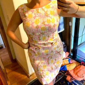 Pretty Vintage Dress w/Bows on Pockets